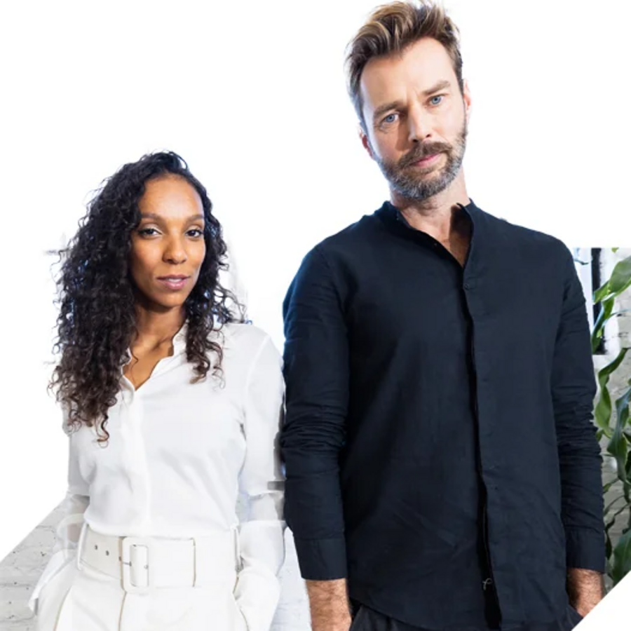 Zwei Berater der OVB