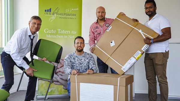 4 Leute in den Räumlichkeiten der Deutschen Palliativ Stiftung in Fulda